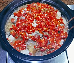 #巨下饭的家常菜#剁椒生蚝粉丝煲的做法