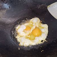 快捷蛋炒饭的做法图解1
