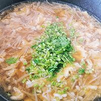 #东古525掌勺节#金针菇汤的做法图解5