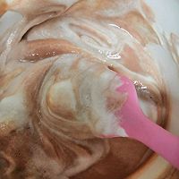 #精品菜谱挑战赛#红曲蛋糕卷的做法图解3