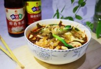 #中秋宴，名厨味#原创美味助力中秋宴解腻开胃爽口醇香酸辣粉的做法