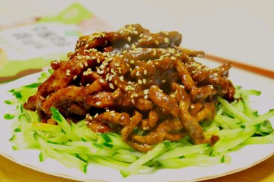 京酱肉丝