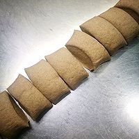 粗粮之美-黑全麦芝麻花生糖包的做法图解4
