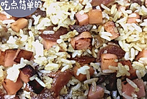 火腿腊肠炒饭的做法