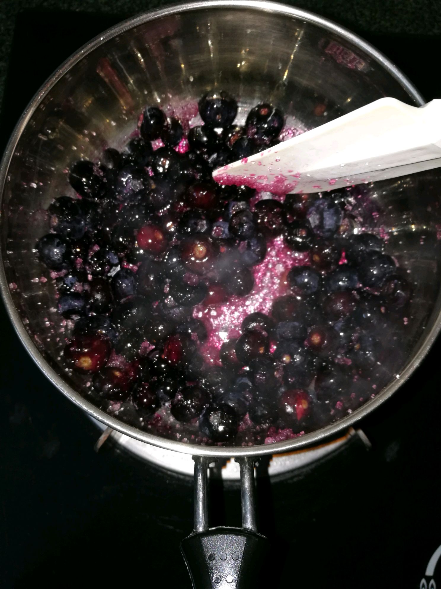 蓝莓酱的做法_【图解】蓝莓酱怎么做如何做好吃_蓝莓酱家常做法大全_danaeliu_豆果美食