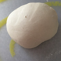 芹菜牛肉馅饼的做法图解2