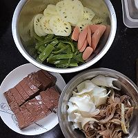 毛血旺的做法图解1