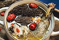 羊肚菌炖鲜鸡汤的做法