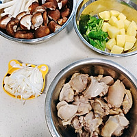 黄焖鸡的做法图解1