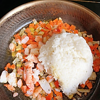 #李锦记X豆果 夏日轻食美味榜#虾仁菜心炒饭的做法图解3