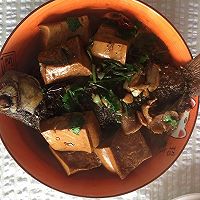 红烧鲫鱼炖豆腐的做法图解9