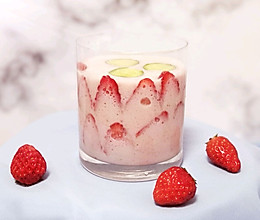 酸奶草莓汁的做法