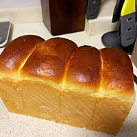 【美食角落】超软纯牛奶吐司面包的做法图解16
