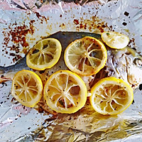 夏日清爽版柠檬盐烤金鲳鱼的做法图解4