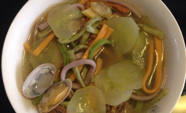 海鲜蔬菜面