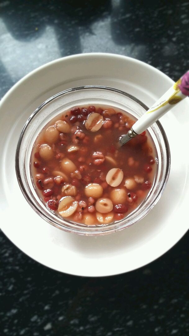 去湿红豆薏仁莲子粥的做法