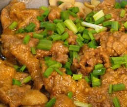 菌菇焖牛肉的做法