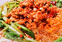 肉多版酸辣粉丝～的做法