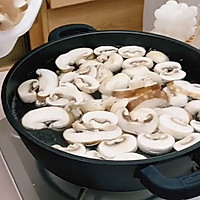 超浓郁酱烩双菇的做法图解4