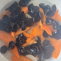 #i上冬日 吃在e起#西葫芦木耳炒鸡蛋的做法图解4