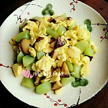 香菇鸡蛋炒青笋