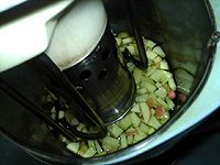 杏仁苹果豆浆的做法图解10