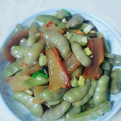 腊五花肉烧梅豆角