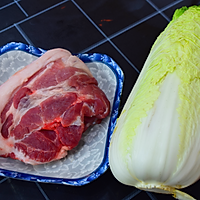 大白菜卷肉的做法图解1