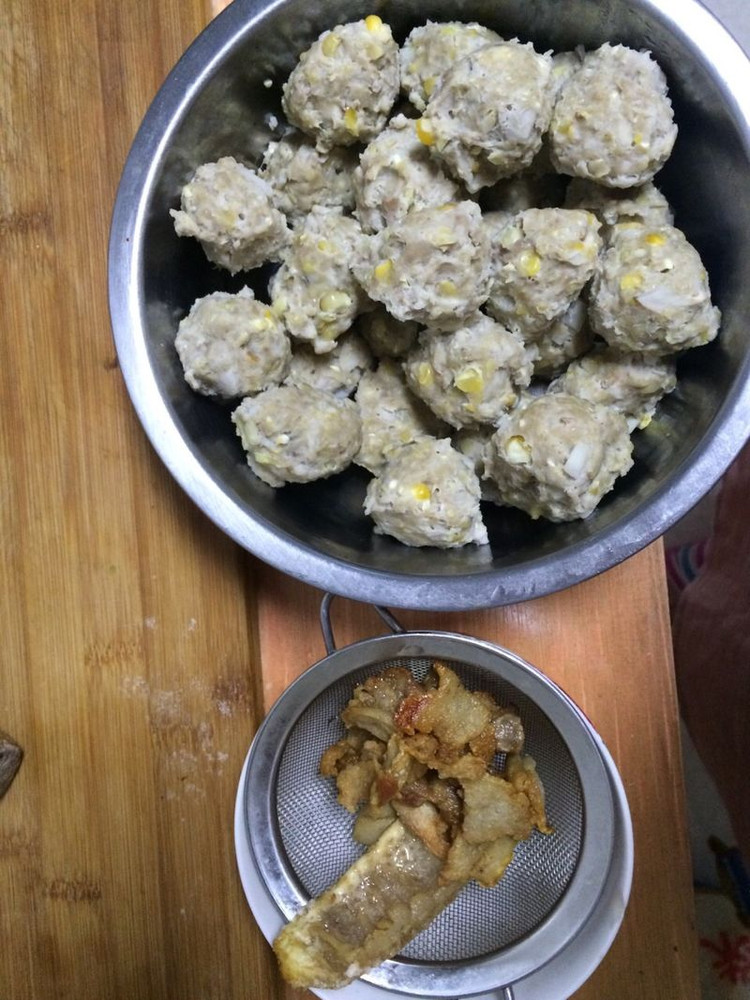 超简单肉丸的做法