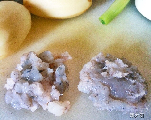藕夹茄夹版鲜肉月饼的做法图解2