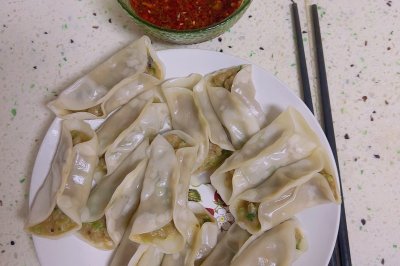 开口笑黑鱼蒸饺