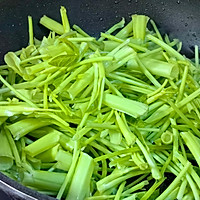 #本周热榜#豆豉炒空心菜梗的做法图解4