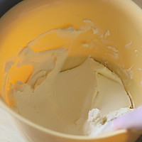 焦糖奶酪布丁的做法图解3