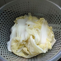 白菜猪肉饺子（附饺子包法）的做法图解2