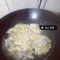 排骨海鲜面的做法图解5