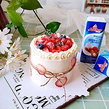#安佳新年聚会食谱#4寸草莓蛋糕
