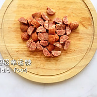 卷心菜牛肉肠咸蛋糕的做法图解1