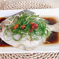 #巨下饭的家常菜#葱油鲳鱼的做法图解8