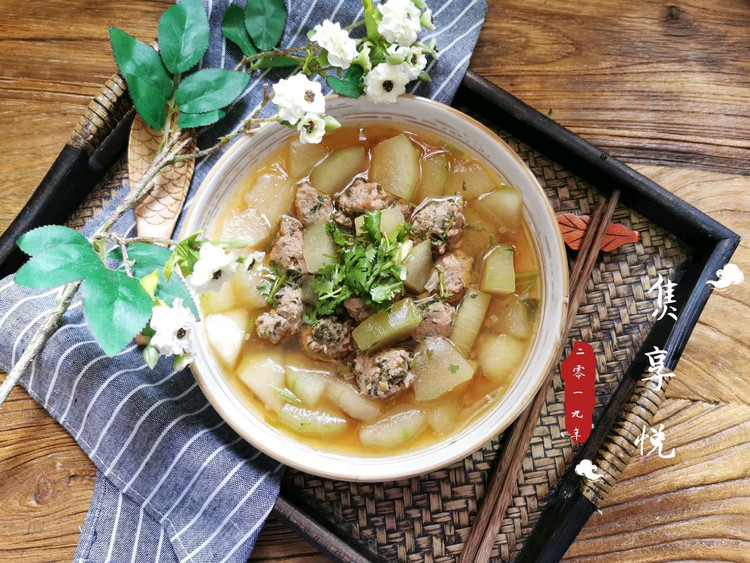 冬瓜香菜肉丸汤的做法