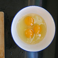 韭菜平菇炒鸡蛋的做法图解3