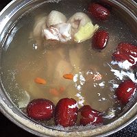 红枣鸡汤的做法图解4