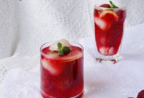 夏季解暑 | 杨梅荔枝饮的做法