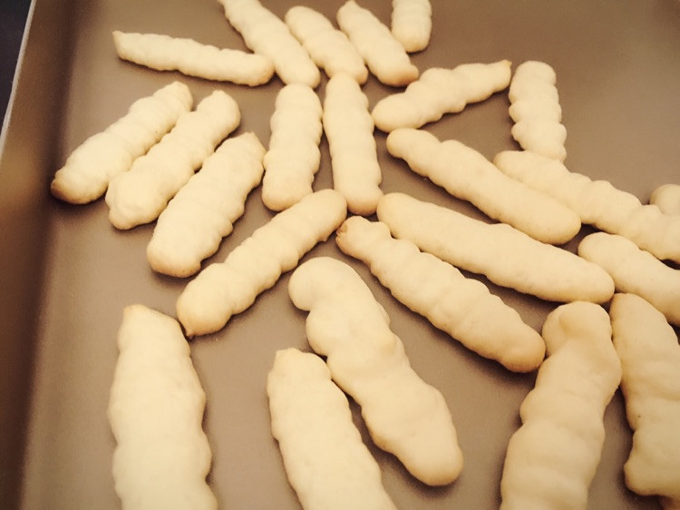 手指饼干（宝宝零食）的做法