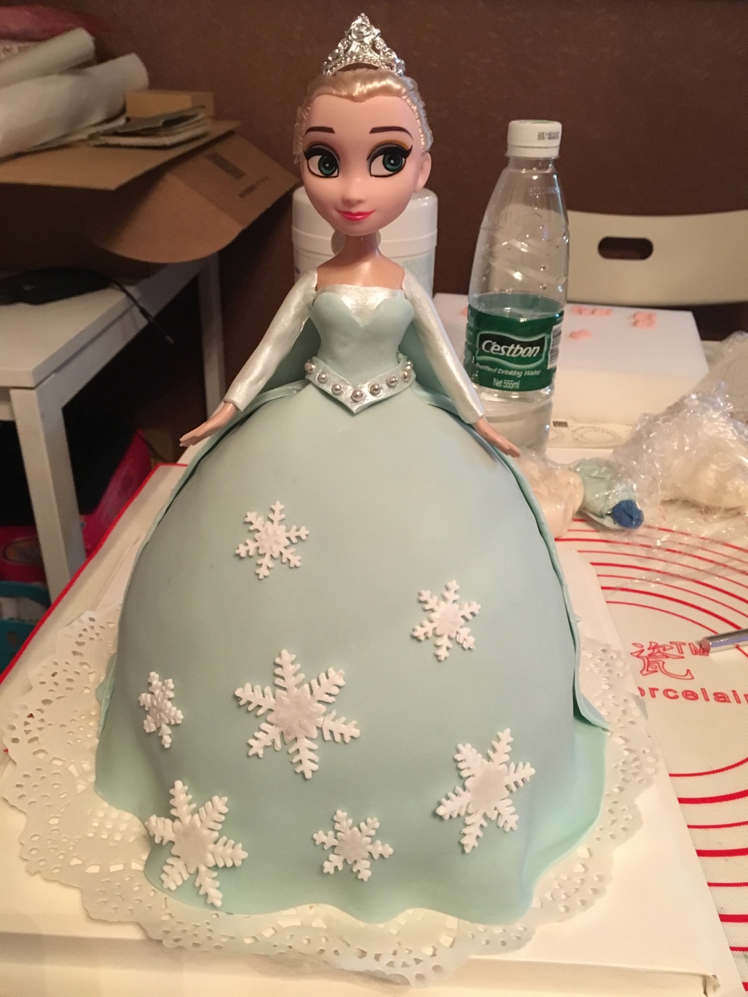 Connie's Home Sweets: 產品編號: A2856 Frozen Cake Elsa Cake 冰雪奇緣蛋糕 魔雪奇緣蛋糕