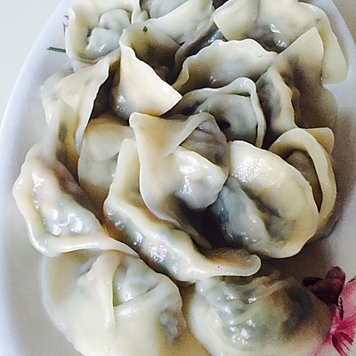香菜饺子