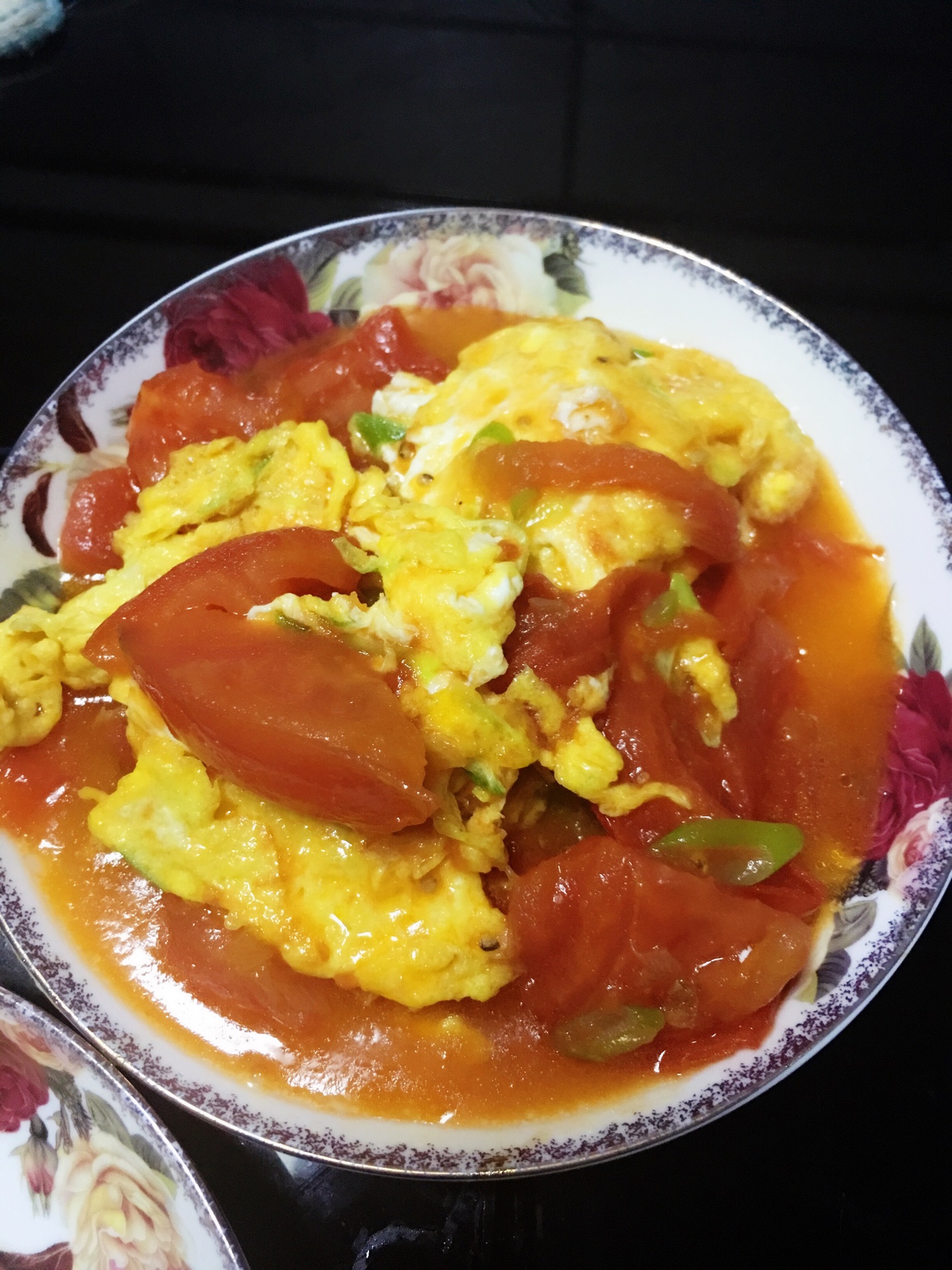 西红柿炒鸡蛋怎么做_西红柿炒鸡蛋的做法_家和万事兴顺顺顺_豆果美食