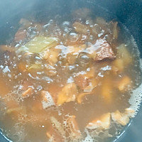 筋头巴脑一锅出的做法图解1