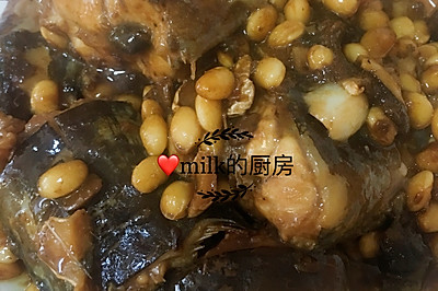 黄豆焖血鳗