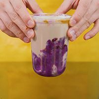 热饮奶茶教程牛奶做法-紫薯脏脏茶怎么做的做法图解6