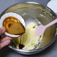 咖啡杏仁曲奇饼干，酥脆好吃，简单好做的做法图解5